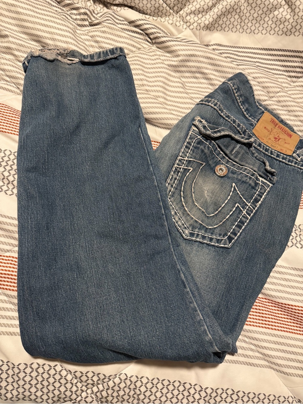 True Religion mens Jeans in Blue Denim with Signature Pocket